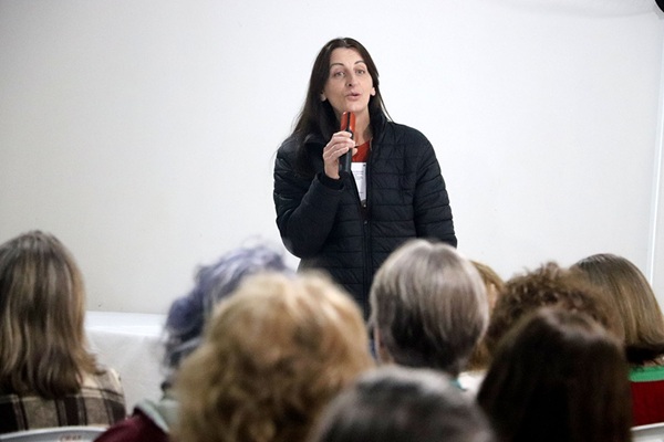 A vereadora Edilene Lenschow esteve presente na 4°conferência municipal dos direitos dos idosos na última sexta feira (23).