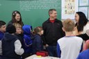 Almir Mielke esteve presente na Escola Frei Demétrio para conversar com os alunos